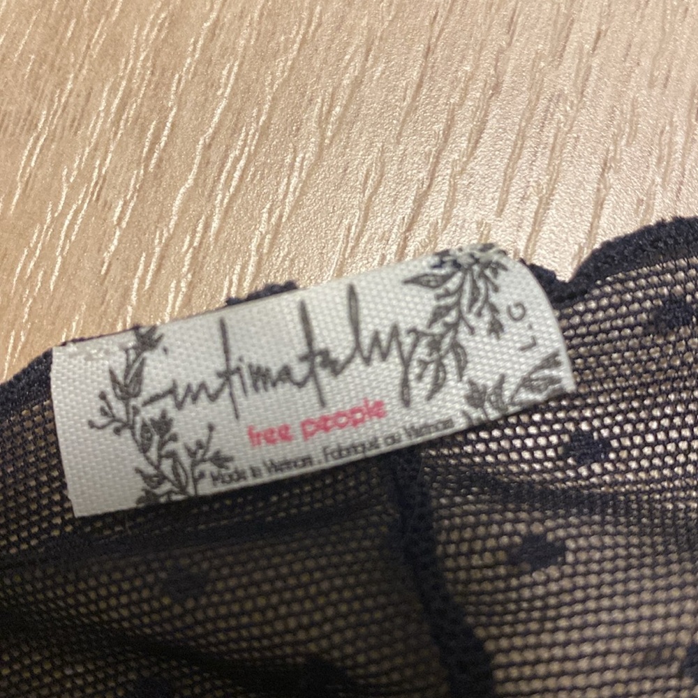Free People Intimately On The Dot Baby Tee Black NEW - Picture 3 of 6